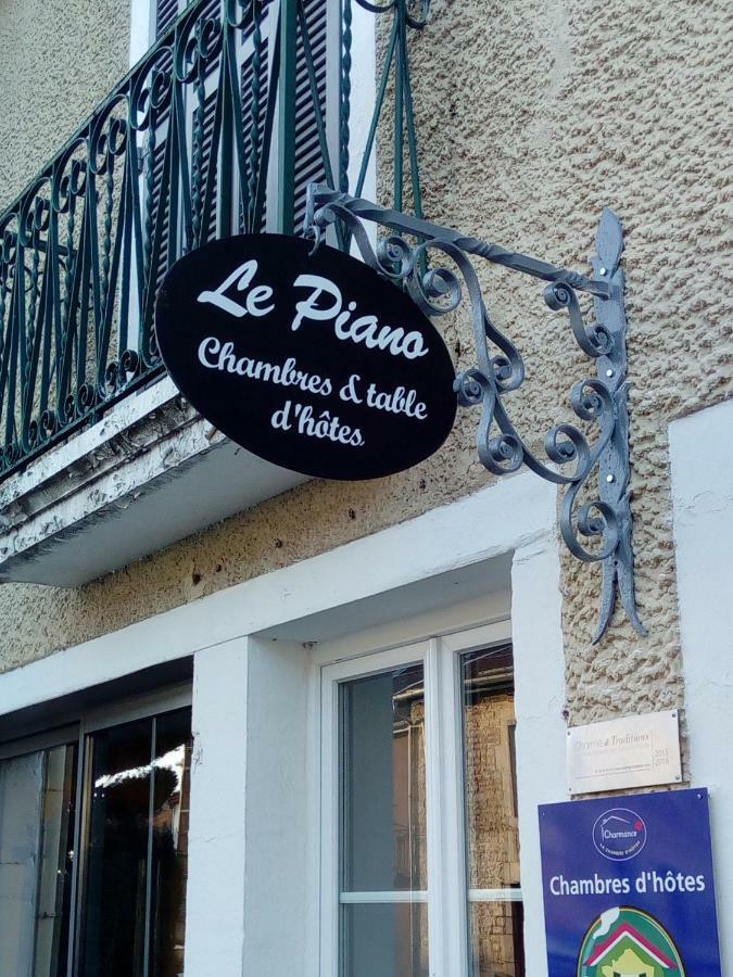 Hotel Le Piano Biesles Zewnętrze zdjęcie