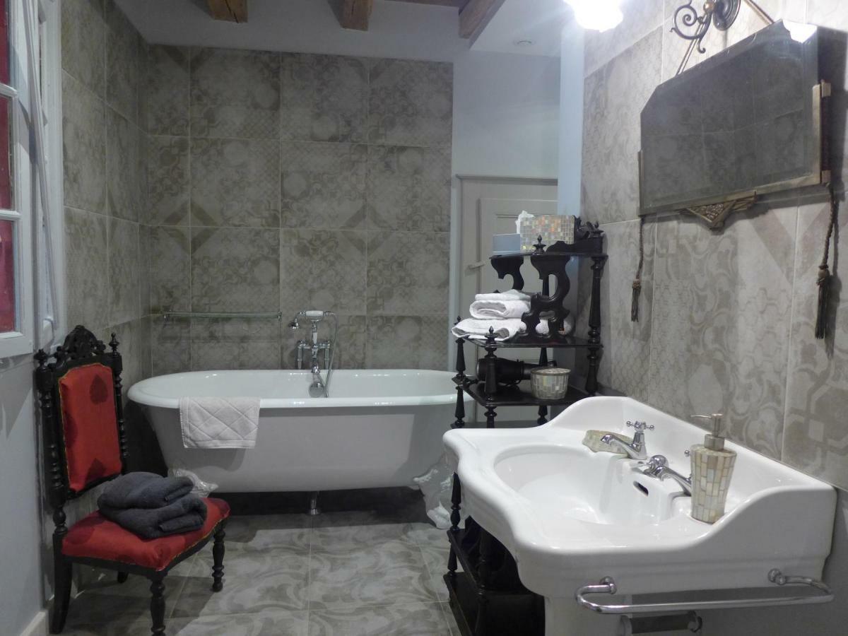 Hotel Le Piano Biesles Zewnętrze zdjęcie